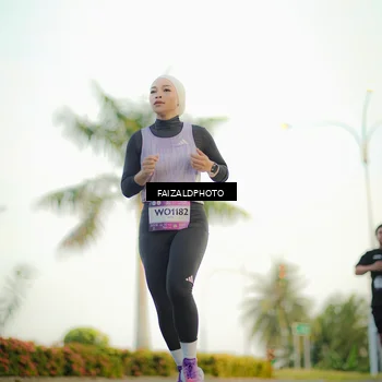 Runner Photo 7868790