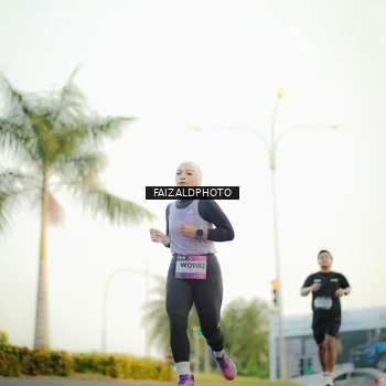 Runner Photo 7868799
