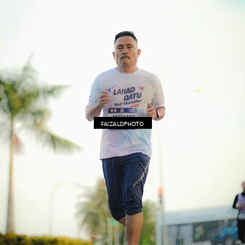 Runner Photo 7868828