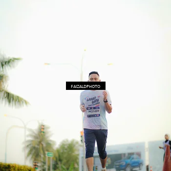 Runner Photo 7868849