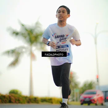 Runner Photo 7868858