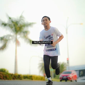 Runner Photo 7868868