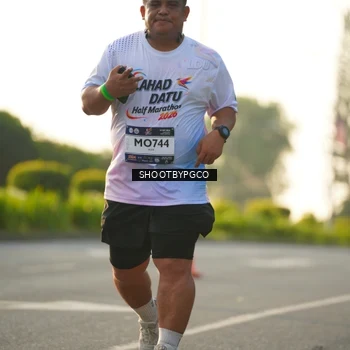 Runner Photo 7868871