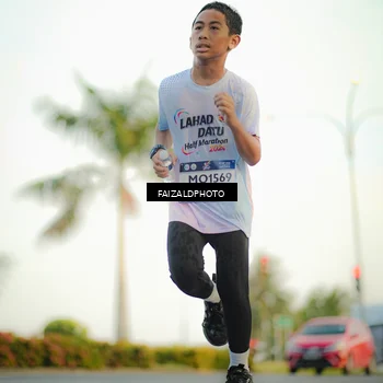 Runner Photo 7868873