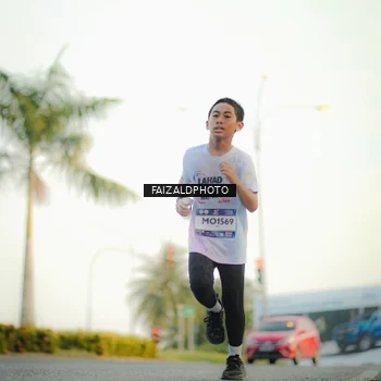 Runner Photo 7868877
