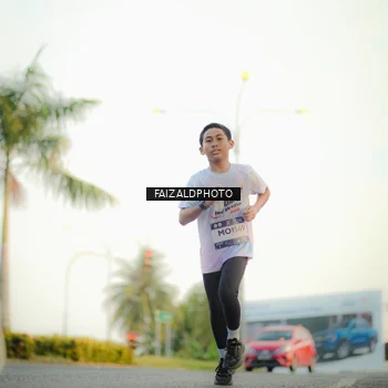 Runner Photo 7868887