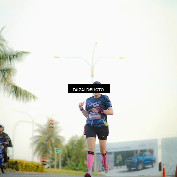 Runner Photo 7868981