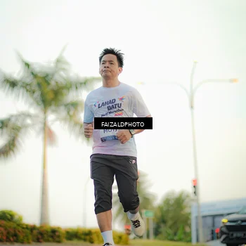 Runner Photo 7869089
