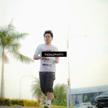 Runner Photo 7869109