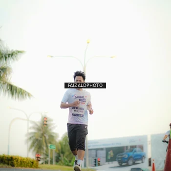 Runner Photo 7869120