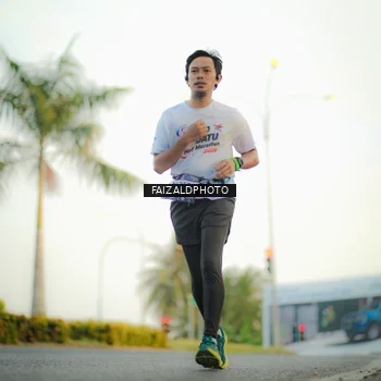 Runner Photo 7869141