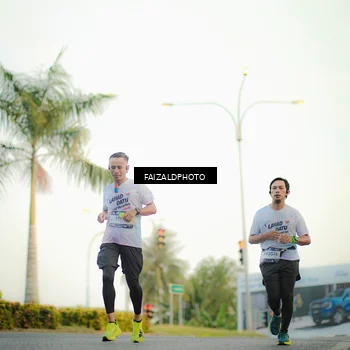 Runner Photo 7869176
