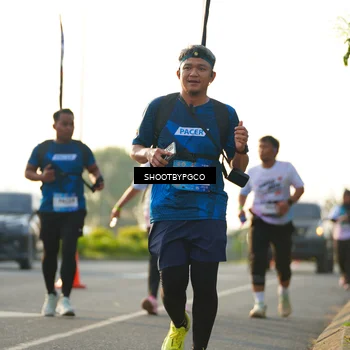 Runner Photo 7869249