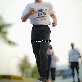 Runner Photo 7869351