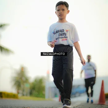 Runner Photo 7869381