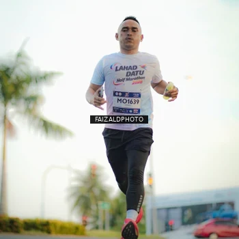 Runner Photo 7869390