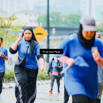 Runner Photo 7869400