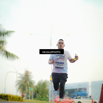 Runner Photo 7869411