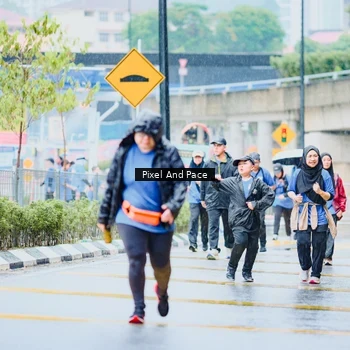 Runner Photo 7869414