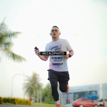 Runner Photo 7869429