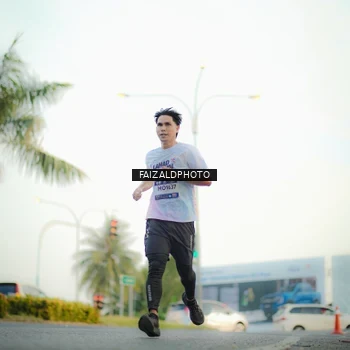 Runner Photo 7869443