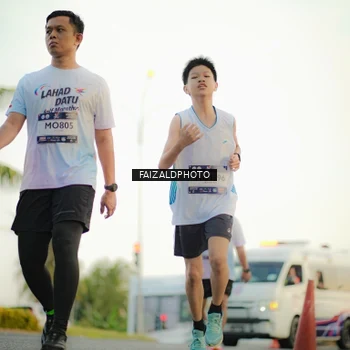 Runner Photo 7869498