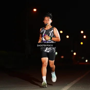 Runner Photo 7869500