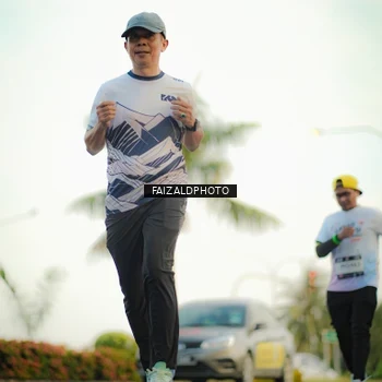 Runner Photo 7869532