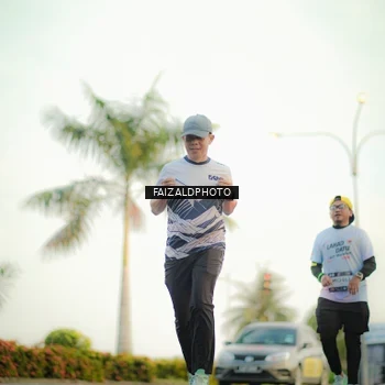 Runner Photo 7869549