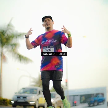 Runner Photo 7869570