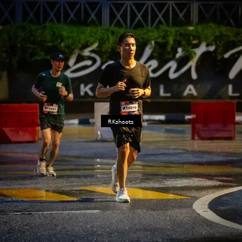 Runner Photo 7869572
