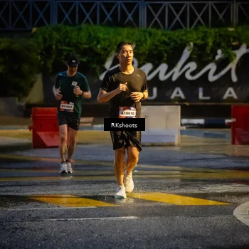 Runner Photo 7869583