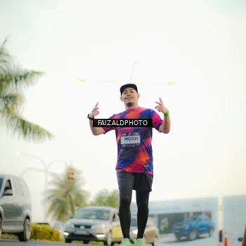 Runner Photo 7869593