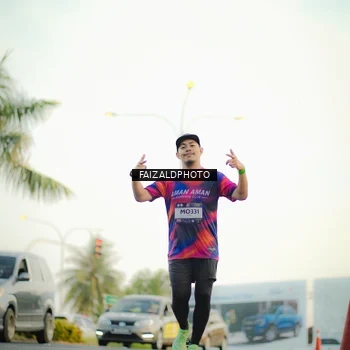 Runner Photo 7869614