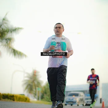 Runner Photo 7869642