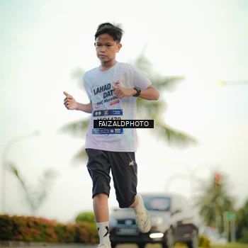 Runner Photo 7869649
