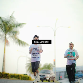 Runner Photo 7869678