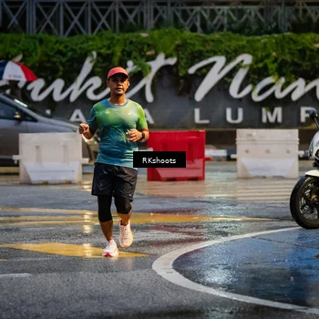 Runner Photo 7869704