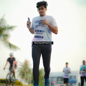 Runner Photo 7869709