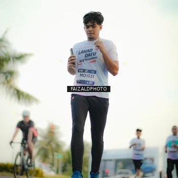 Runner Photo 7869711