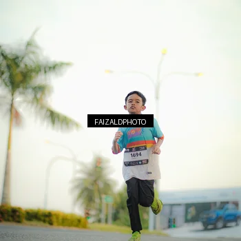 Runner Photo 7869751