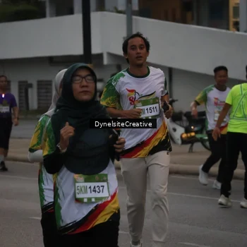 Runner Photo 7869794