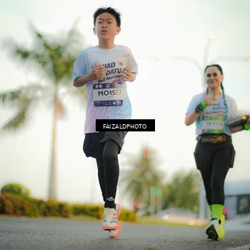 Runner Photo 7869869