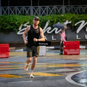 Runner Photo 7869873