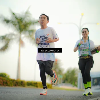 Runner Photo 7869874