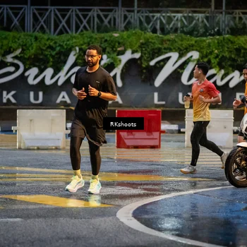 Runner Photo 7869911