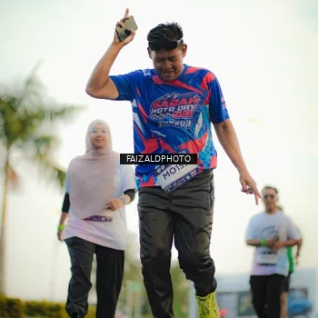 Runner Photo 7869946