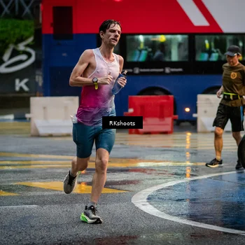 Runner Photo 7869983