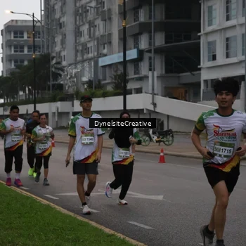 Runner Photo 7869989