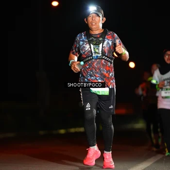 Runner Photo 7870002